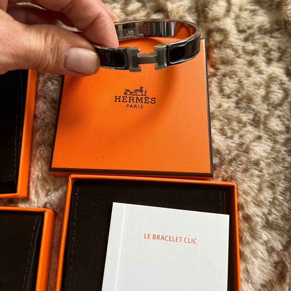 Hermes click H bracelet